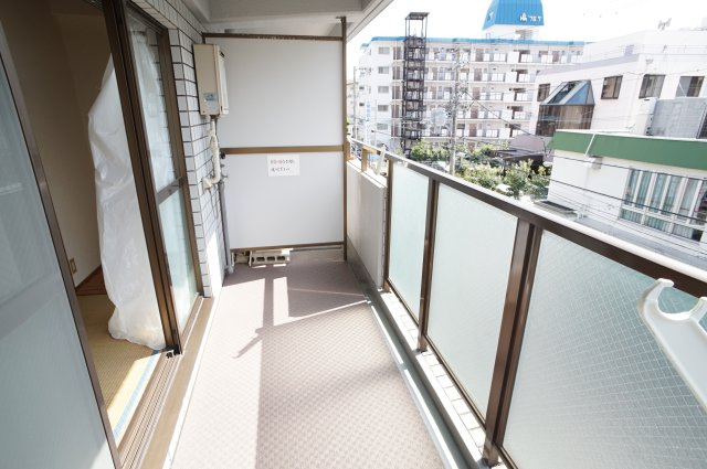 松本ビルのバルコニー