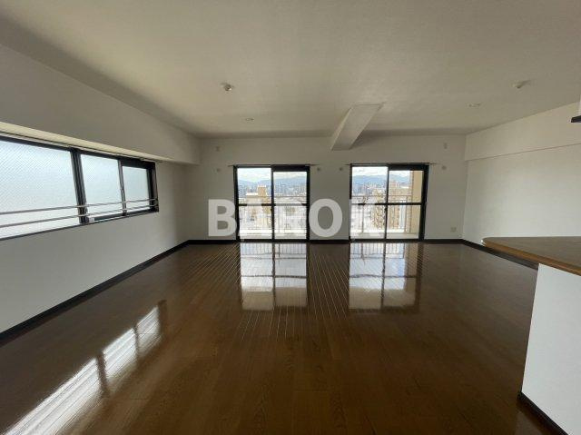 リジェール箱崎の居間・リビング