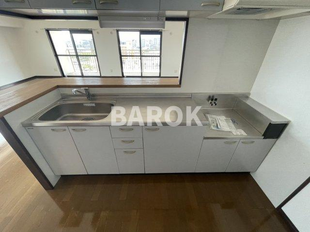 リジェール箱崎のキッチン