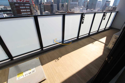【バルコニー】 | ソルレヴェンテ新梅田