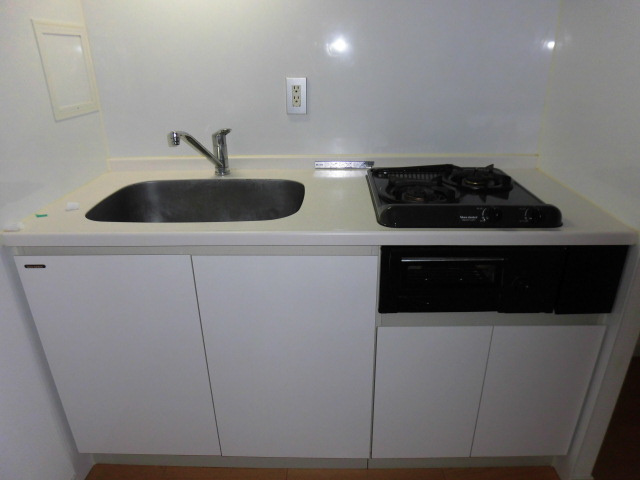 大阪市中央区本町橋の賃貸マンションのキッチン