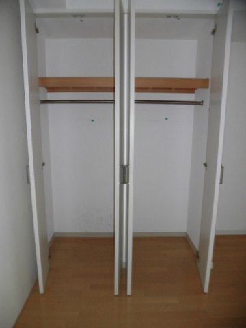 大阪市中央区本町橋の賃貸マンションの収納