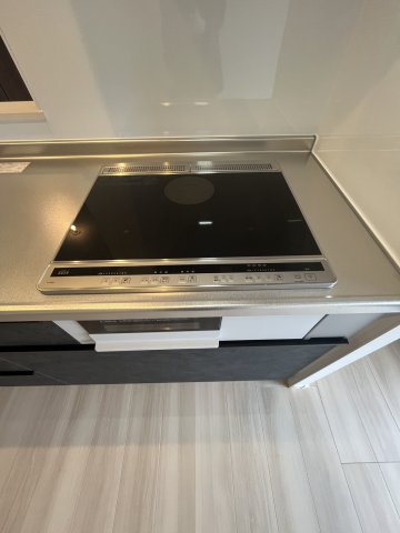 クレスト小笹のキッチン|IHクッキングヒーターなのでお手入れしやすいですよ♪