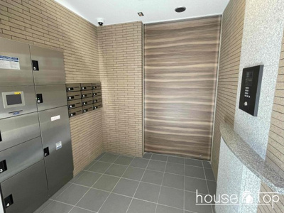 【エントランス】 | STRAWBERRY FIELDS NARUWO