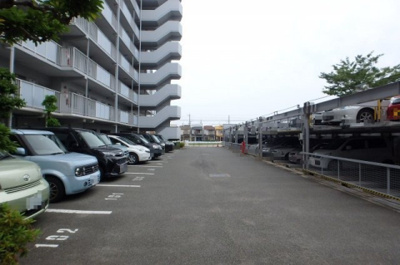 【駐車場】 | シャルヴィ加古川