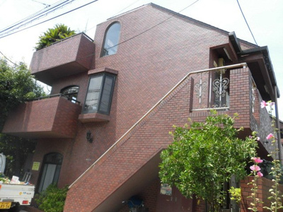 【外観】 | シャトー阿佐谷 | 鉄筋コンクリート造のがっちりとした建物。