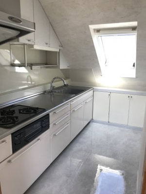 【キッチン】 | シャトー阿佐谷 | グリル付き3口コンロ。