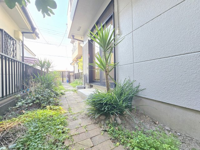 羽村市羽加美1丁目　中古戸建の庭