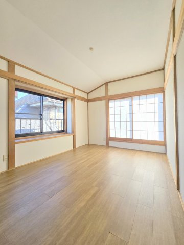 羽村市羽加美1丁目　中古戸建の洋室