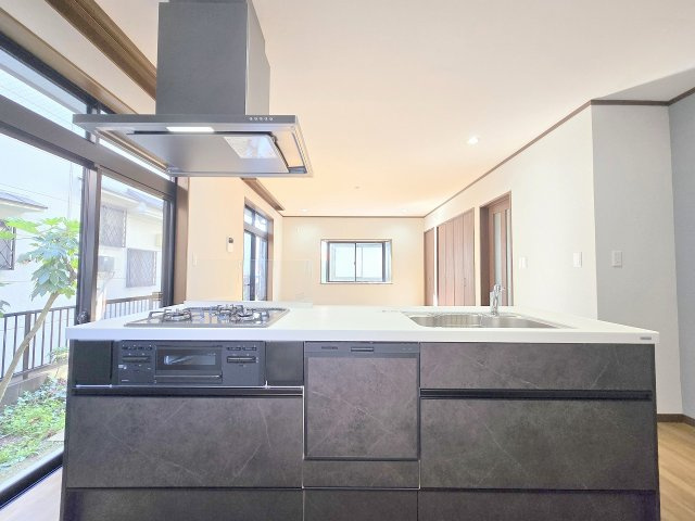 羽村市羽加美1丁目　中古戸建のキッチン