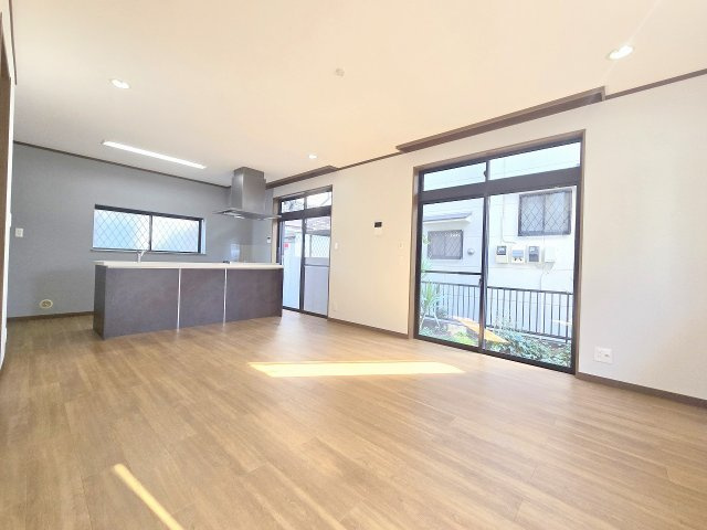 羽村市羽加美1丁目　中古戸建の居間・リビング