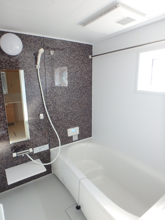 フローラの浴室|バス