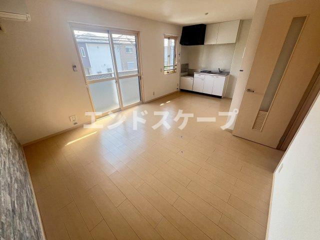 クレストコートAの居間・リビング|高崎、前橋、伊勢崎エリアのお部屋探しはエンドスケープまで！お客様の理想お聞かせ下さい♪