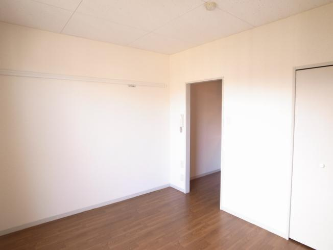 【居間・リビング】 | 第二川口ビル