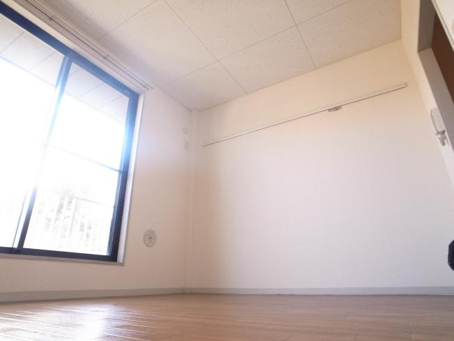 【居間・リビング】 | 第二川口ビル