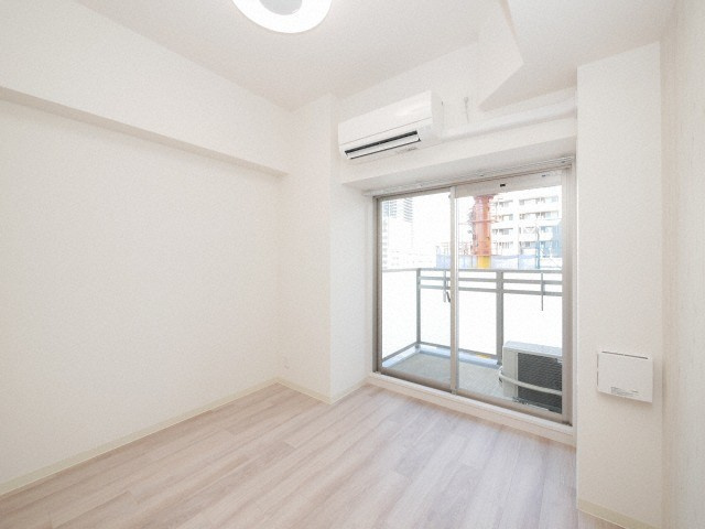 プレサンス堺筋本町ディスティニーの居間・リビング