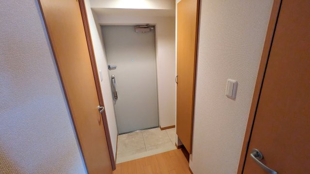 【玄関】