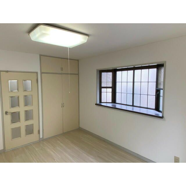 タリーハイム太田窪の居間・リビング