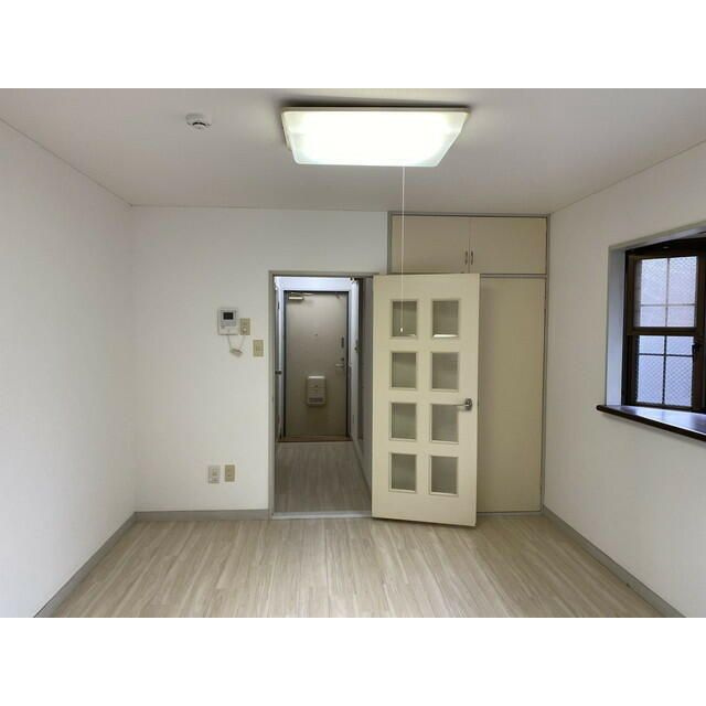 タリーハイム太田窪の内装