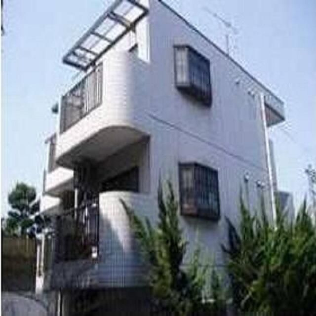 タリーハイム太田窪の外観