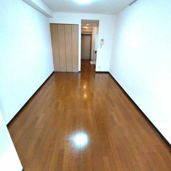 ダ・レッチェンの洋室