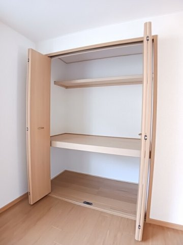 【収納】 | クィーンペガサス　Ⅰ | 小物を収納するのに便利です