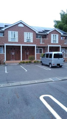 【駐車場】 | メゾン・エスポワール　Ｂ | 駐車場に車を止められます