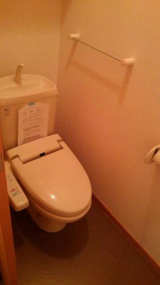 【トイレ】 | メゾン・エスポワール　Ｂ | 落ち着いたトイレです