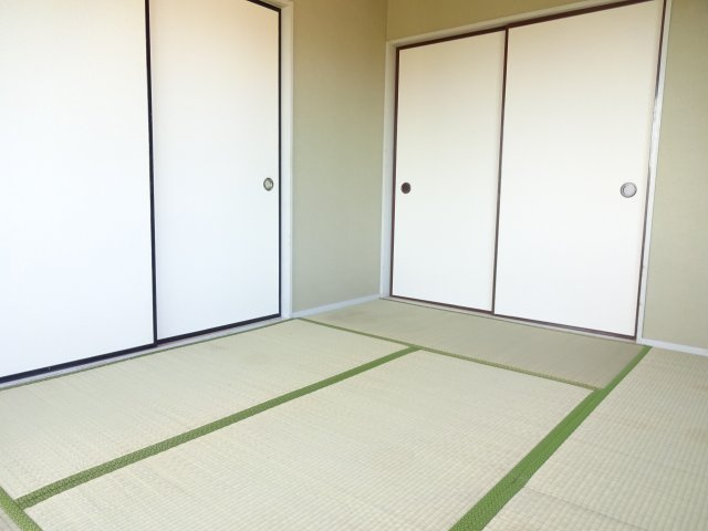 メゾン第一Aの和室
