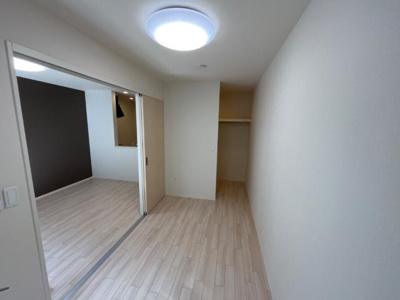 【内装】 | タイガーモス | 室内