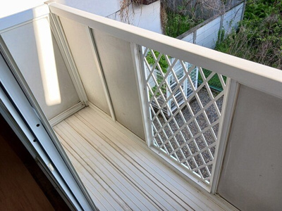 【バルコニー】 | エクセレントヒデＡ | 外からの目が気にならないバルコニーで洗濯物が干せます