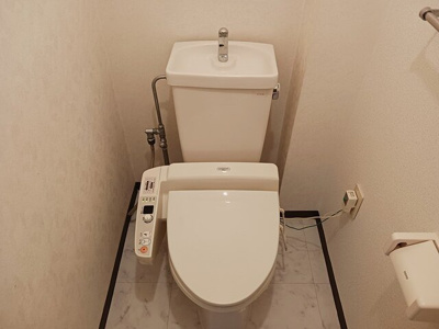 【トイレ】 | ＬＡＳＳＩＫ | トイレです