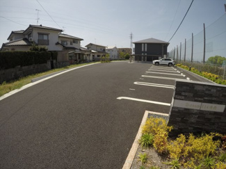 【駐車場】