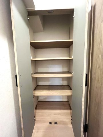 ローレルハイツ南福岡の収納|区切りある仕切りなのできれいに整理整頓できます♪