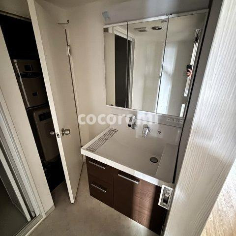 寝屋川サンハイツＡ棟の洗面所