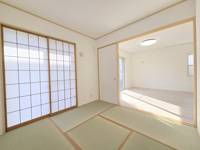 青梅市谷野　リフォーム中古戸建の和室