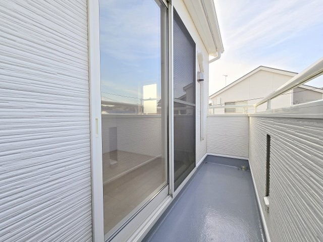 青梅市谷野　中古戸建のバルコニー
