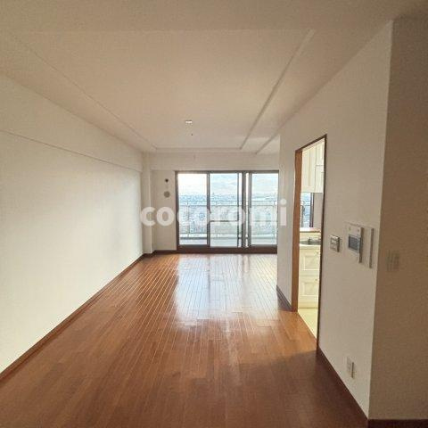 リバティパーク枚方Ｄ棟の居間・リビング