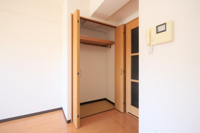 ジュネス東住吉弐番館の収納