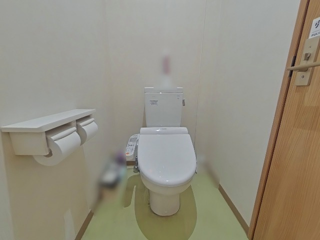 フェンテ武庫之荘の収納|トイレ横の収納