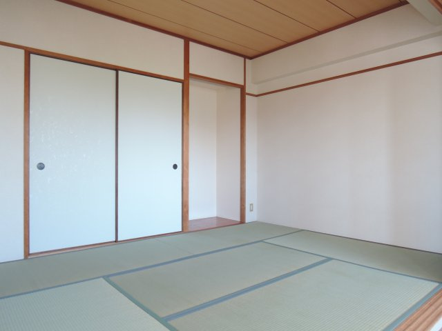 イトーピア紫明園の内装