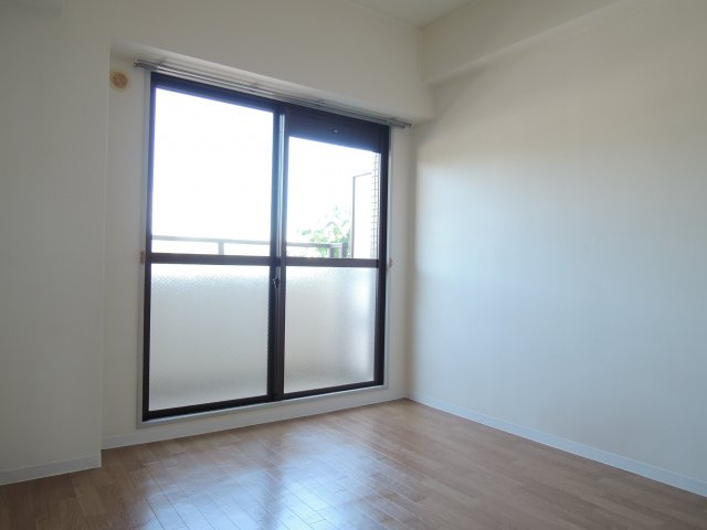 イトーピア紫明園の寝室