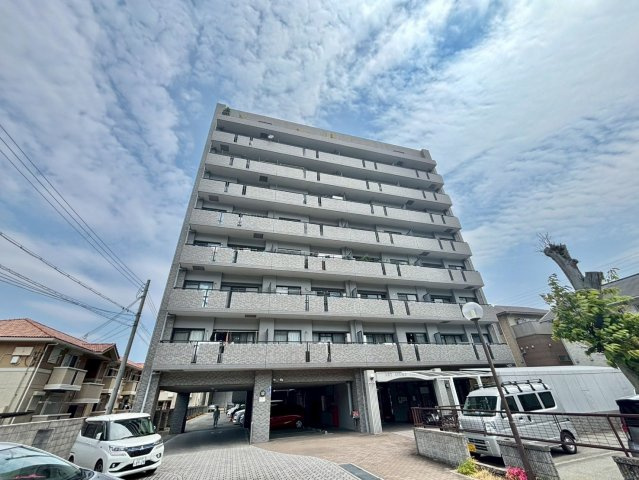 アルコート高岡の外観