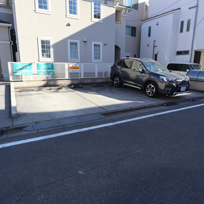 【駐車場】 | ミルクリーク飯塚 | 駐車スペースもあります