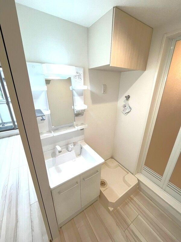 オリーブハウスの独立洗面台