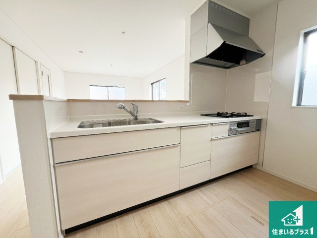 姫路市飾磨区妻鹿　第1期　新築一戸建ての外観|現在建築中！落ち着いた街並みで新生活を始めることが出来そう！周辺の物件も併せてご紹介させて頂きます！