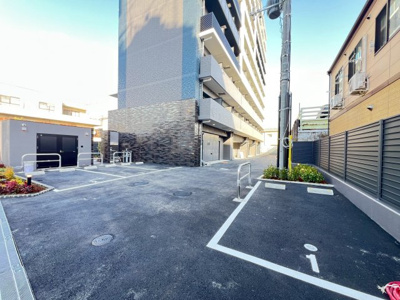 【駐車場】 | プレサンス鶴橋トレヴィエ