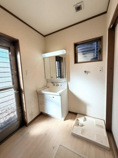 【洗面所】 | 山科区勧修寺西北出町　中古戸建