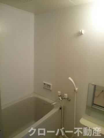 ユートピアヒラオ　Ａの浴室