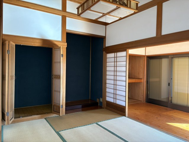 南国市元町３丁目の和室|床の間付きで、趣を感じる和室